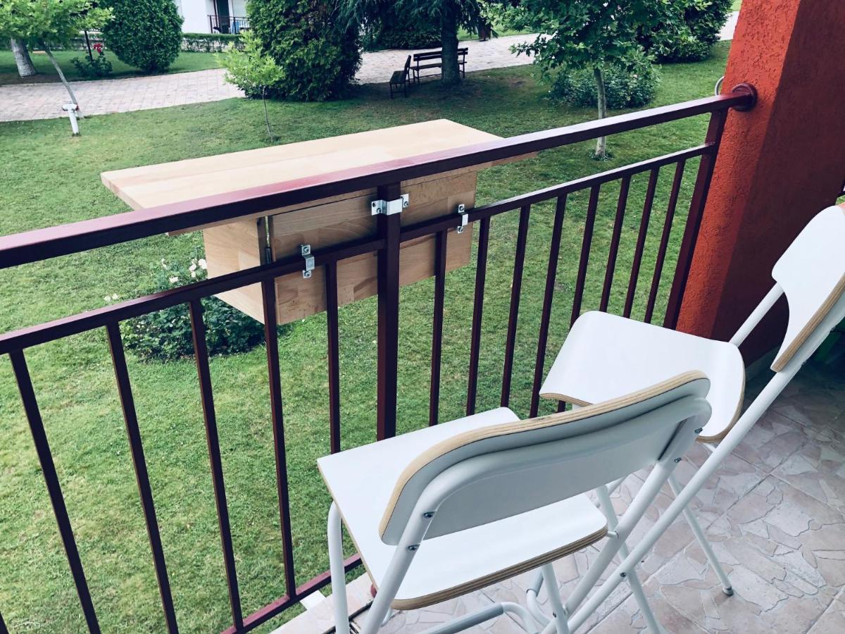Beautiful Apartment Right By The Sea, Sveti Vlas Dış mekan fotoğraf